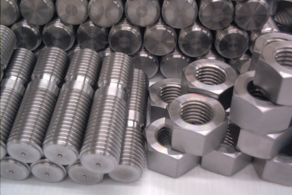 Turbine 7 Studs and Nuts